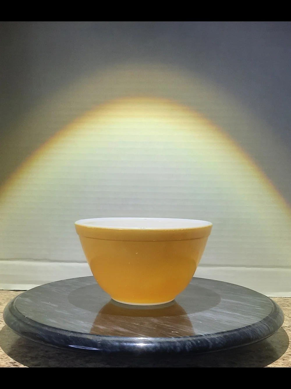 Pyrex Butter Yellow 401 Mixing Bowl - NOT Verde Yellow